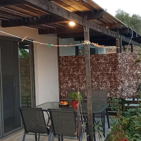 בית נופש Mediterranean Ratzakli *