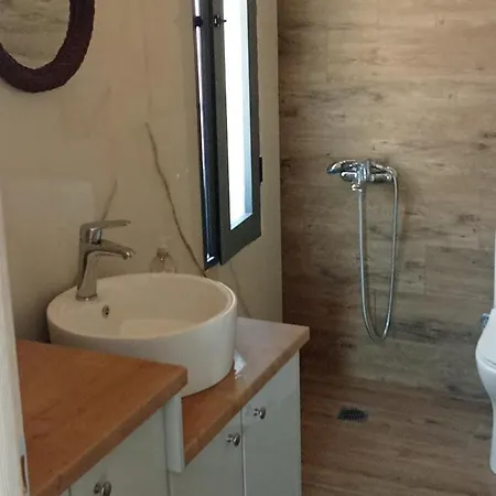 Mediterranean Ratzakli Radzaklí