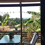 펜션 Mediterranean Ratzakli Ratzaklíon